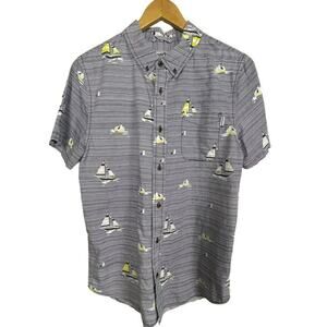 Party Pants USA Men's Size M Button Up Shirt‎ Novelty Sailboats
